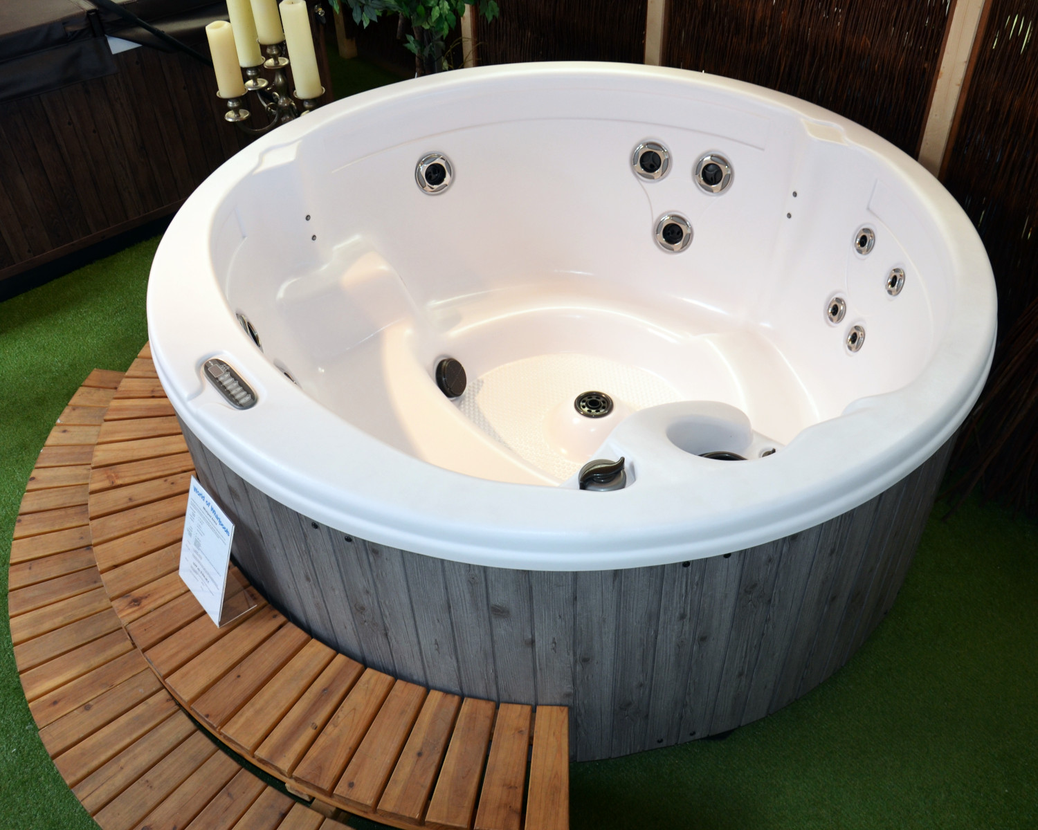 Aktion Whirlpool rund Arena Dimension One Spas