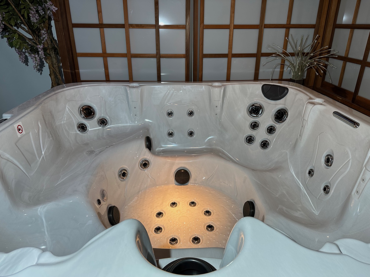 Reduziert Outdoor Whirlpool Meridian
