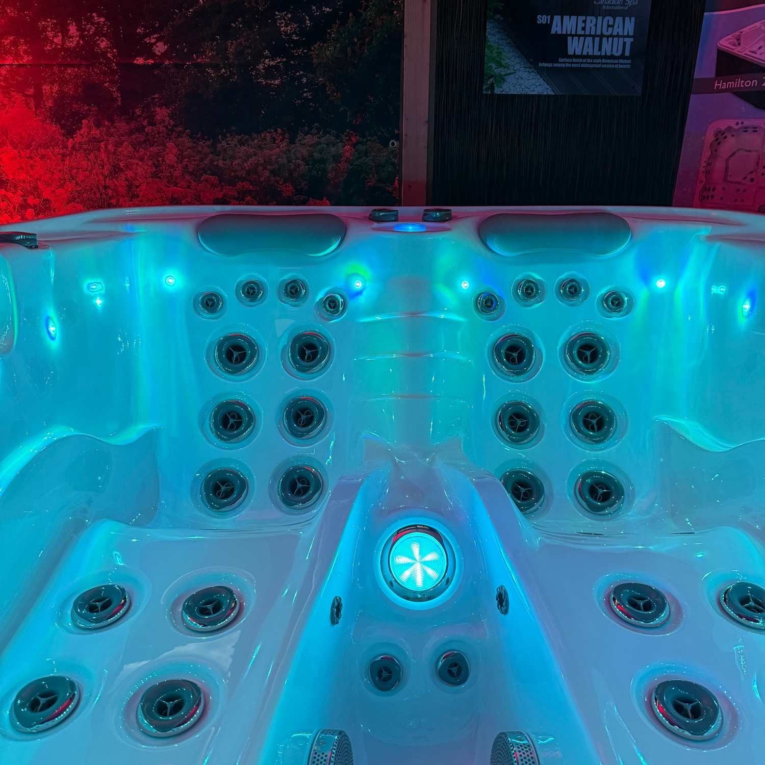 Angebot Whirlpool Vancouver von Waterwave Spas