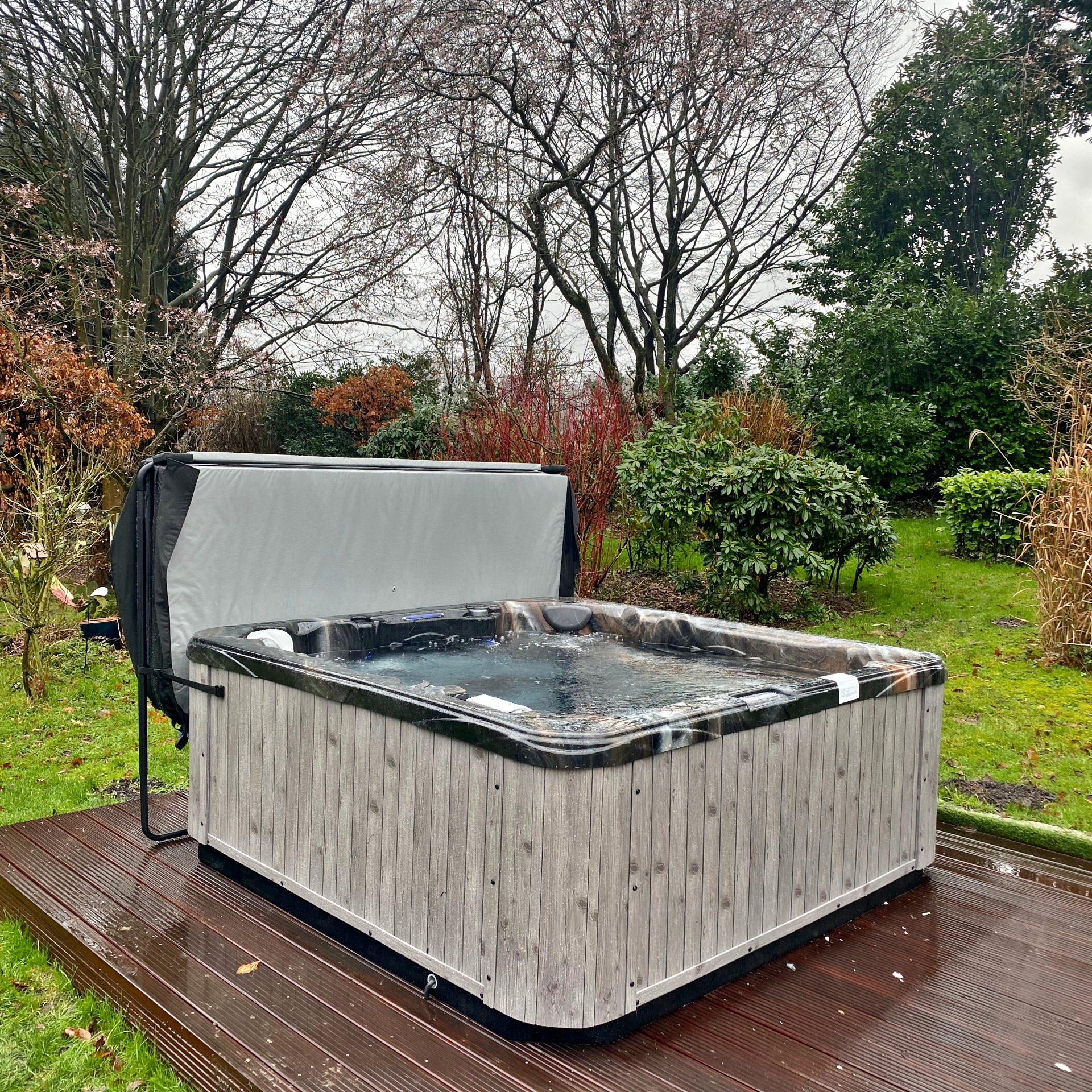 Terrassen Whirlpool in Solingen