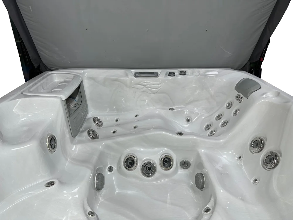 gebrauchter Aussen Whirlpool Sundance Spas