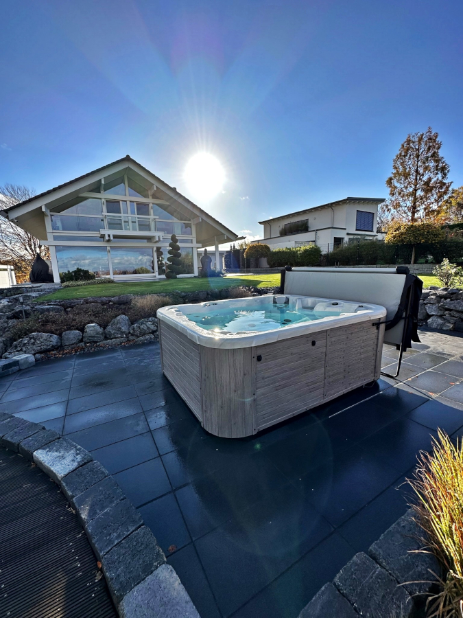 Outdoor Whirlpool