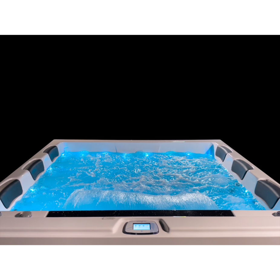 Whirlpool Nizza 2 gefüllt