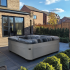Moderner Outdoor Whirlpool