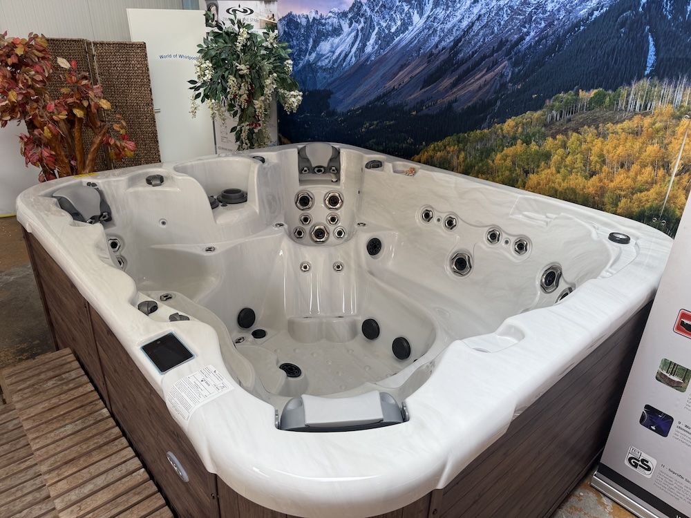 Outdoor Whirlpool Angebot Executive